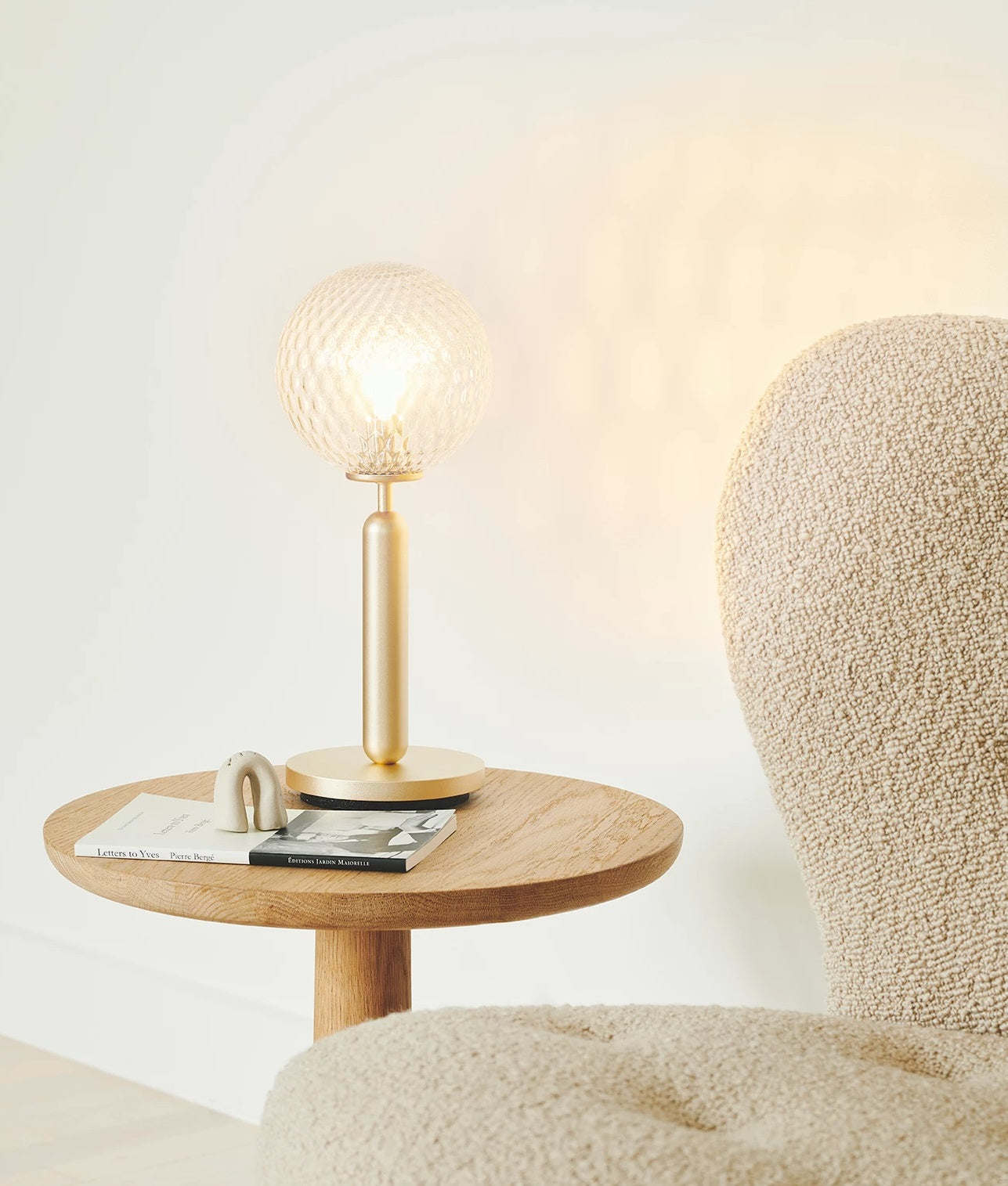 Miira bordlampe fra Nuura