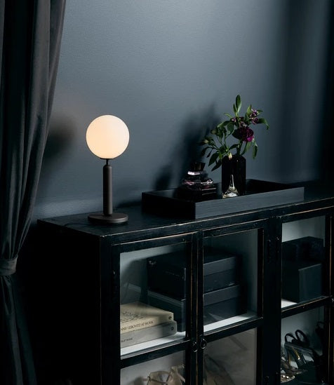 Miira bordlampe fra Nuura