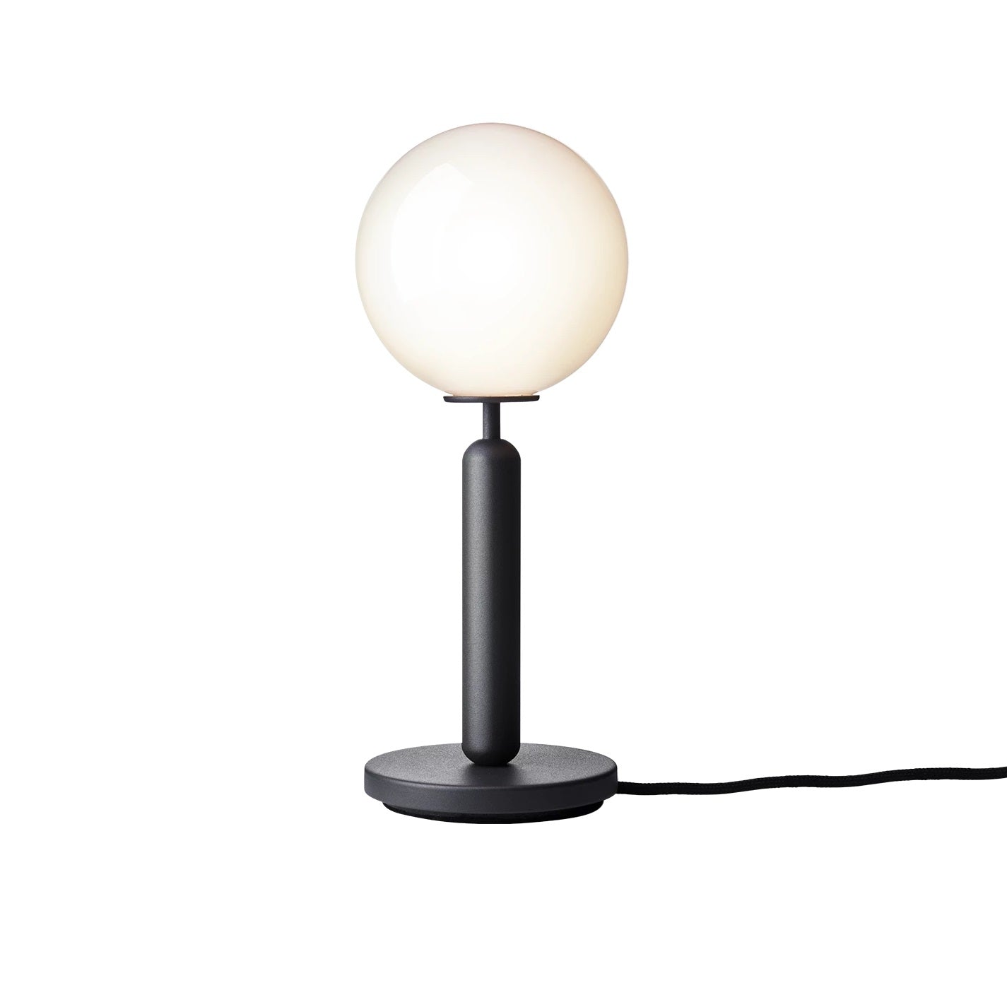 Miira bordlampe fra Nuura