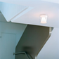 Miljøbillede af Annex L loftlampe med klar skærm og opal hvid inderskærm fra Serien Lighting 2