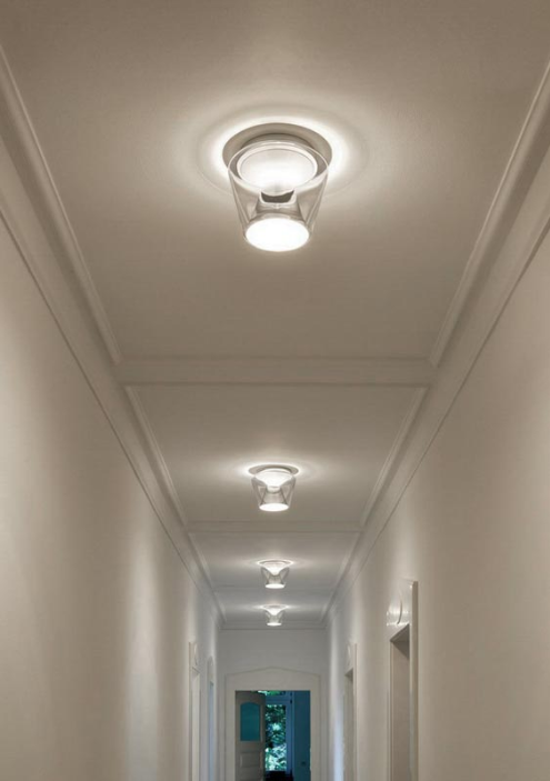 Miljøbillede af Annex M loftlampe med krystal reflektor fra Serien Lighting