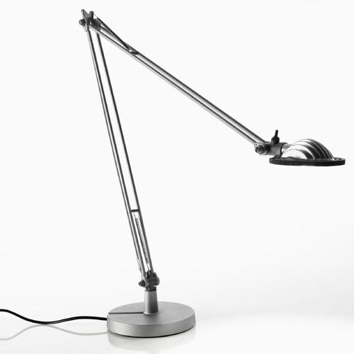 Berenice D12 LED bordlampe i grå luce plan